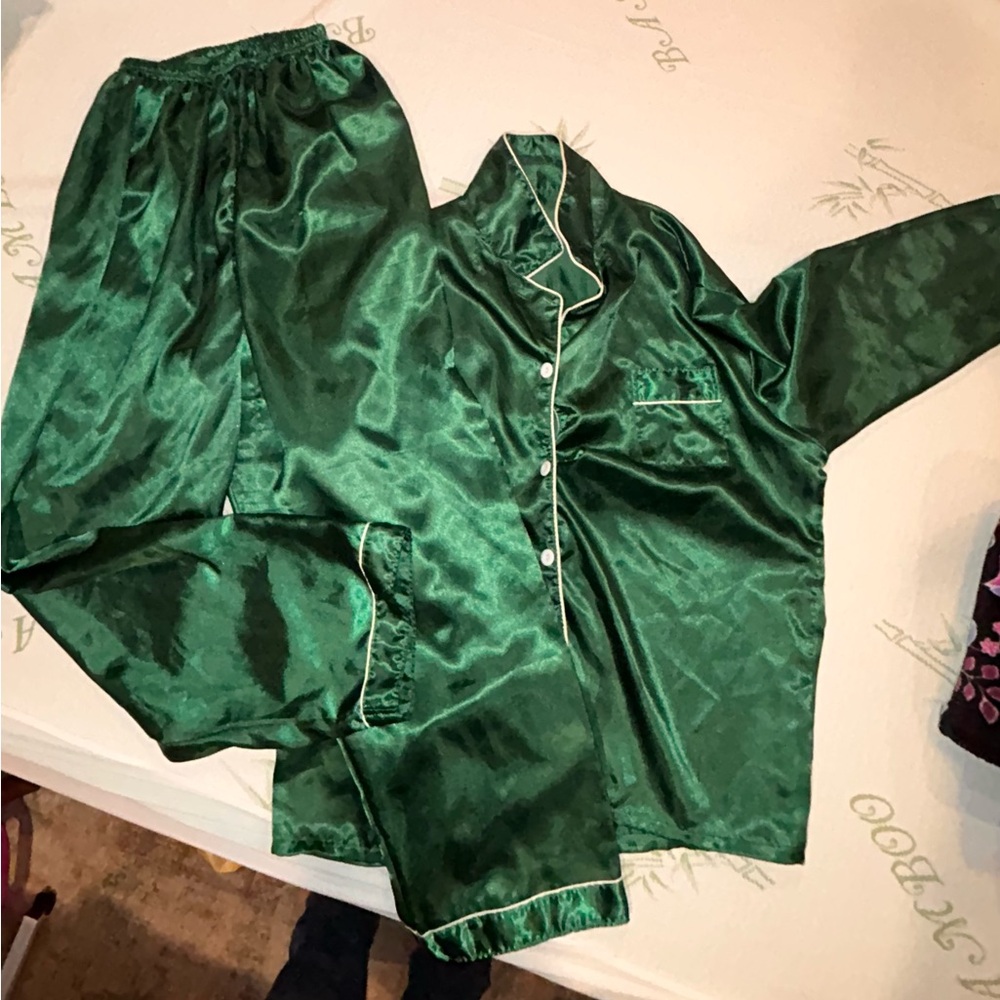 Green is GOOD: Emerald Green Satin Pajama Set with Contrast Piping.
